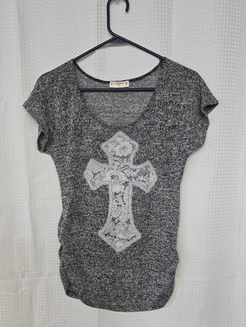 Agenda Gray Heather Knit Top with White Label Detail